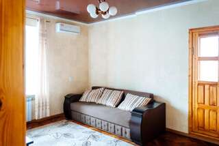 Апартаменты Royal Apartment On Bazhanova 11 A Харьков Апартаменты-1
