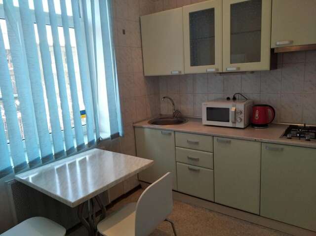 Апартаменты Royal Apartment On Bazhanova 11 A Харьков-37