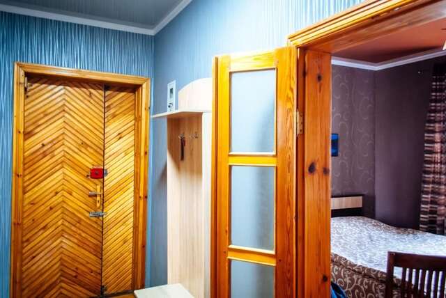 Апартаменты Royal Apartment On Bazhanova 11 A Харьков-84
