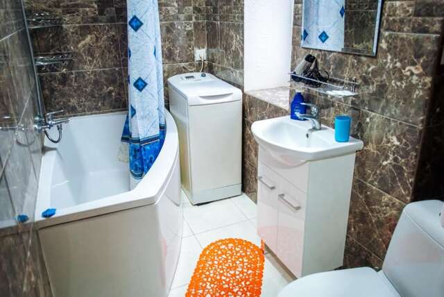 Апартаменты Royal Apartment On Bazhanova 11 A Харьков-97